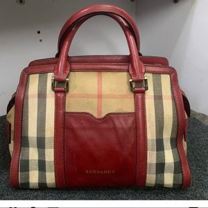 Pre Owned Authentic Burberry speedy Bag